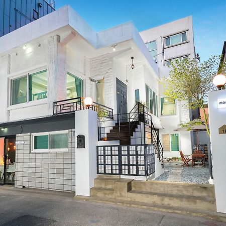 Mono House Hongdae 2 Hotel Seoul Exterior photo